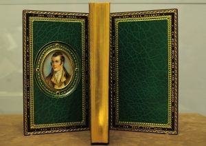 Recueil de poèmes de l'Ecossais Robert Burns.